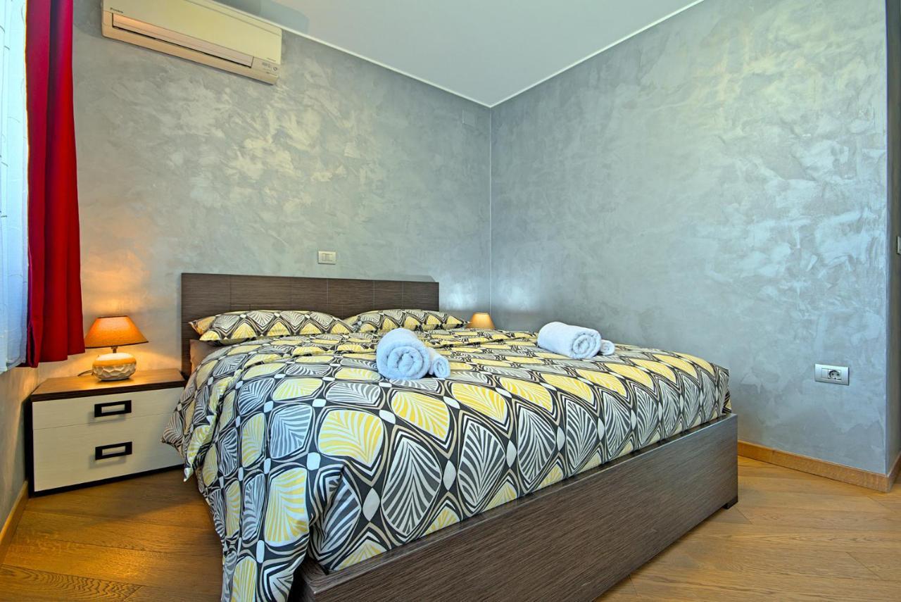 Apartments Riva-Interauto Umago Exterior foto