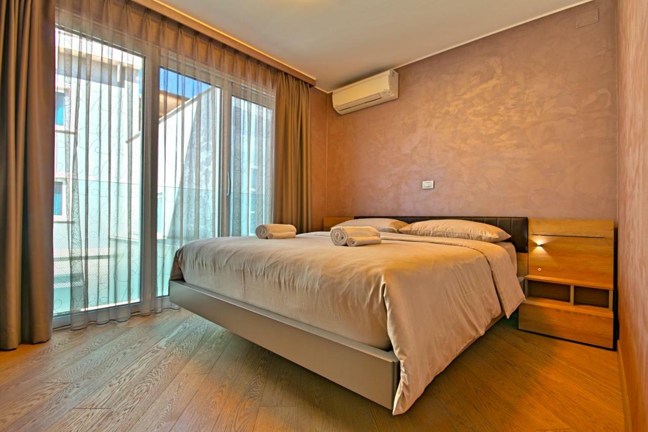 Apartments Riva-Interauto Umago Exterior foto
